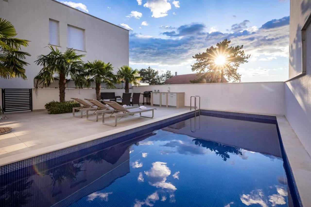 Adriatic Dream - Luxury Apartment & Private Pool Only For You 茨里克韦尼察 外观 照片